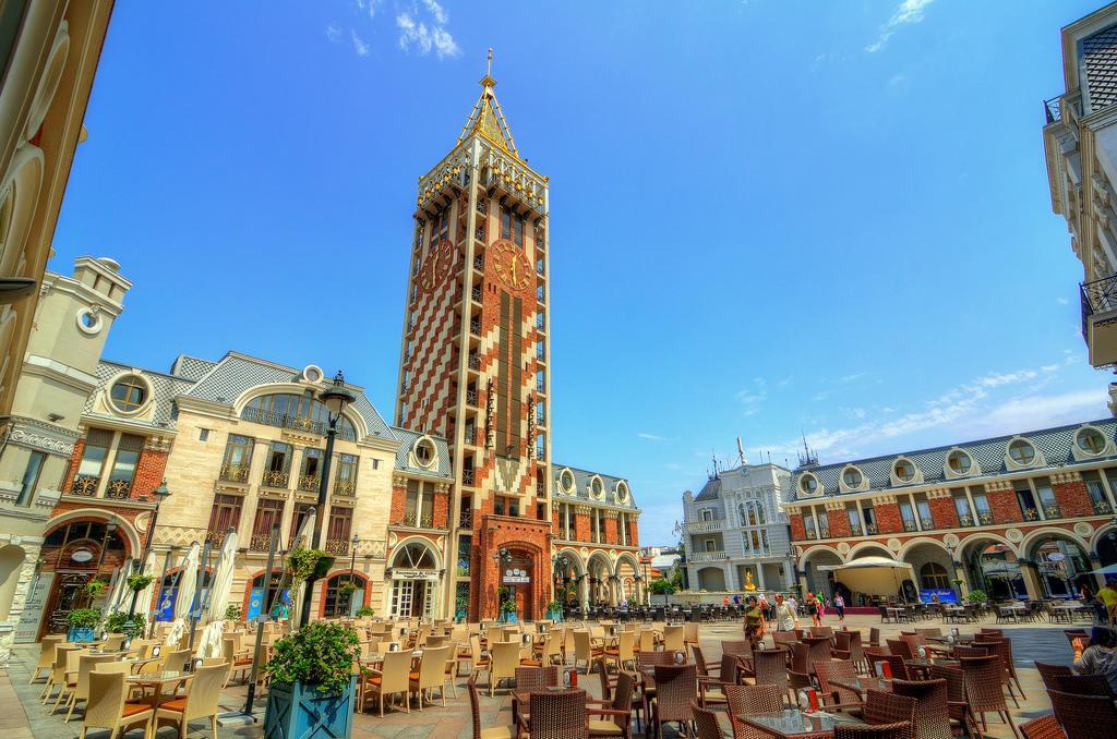 Holiday House Batumi Eksteriør billede